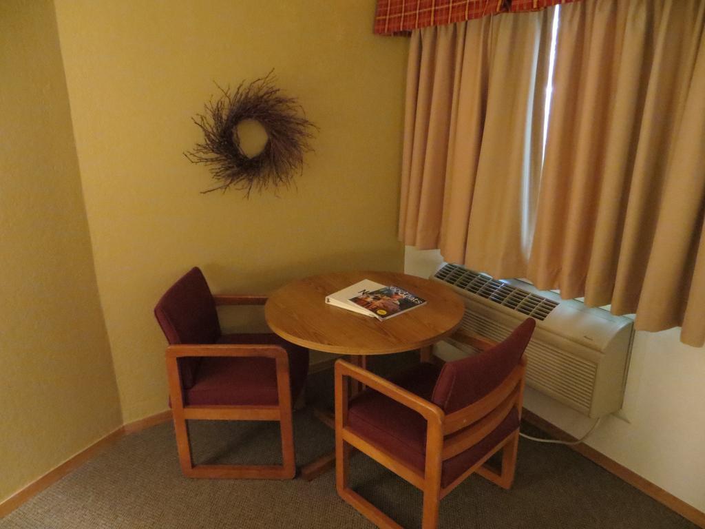 The Nordic Lodge Sister Bay Room photo